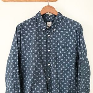 Gap Dots Lived In Button Down Casual Shirt